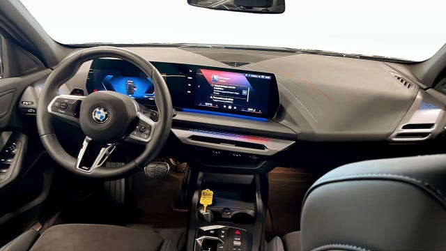 BMW 120 2026 – bild 4