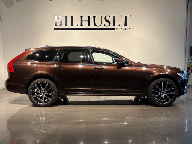 Volvo V90 Cross Country 2018 – bild 2
