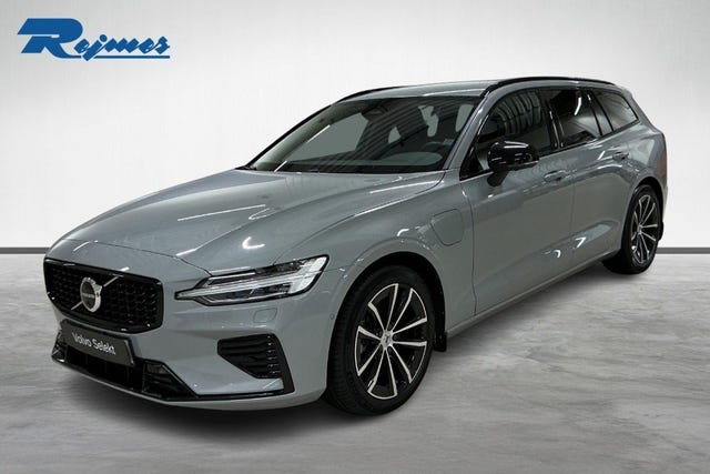 Volvo V60 2025