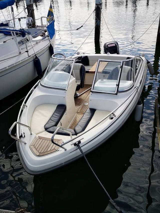 Bella 530 Excel BR -10 Mercury 90 Hk Optimax-10 (65 timmar)