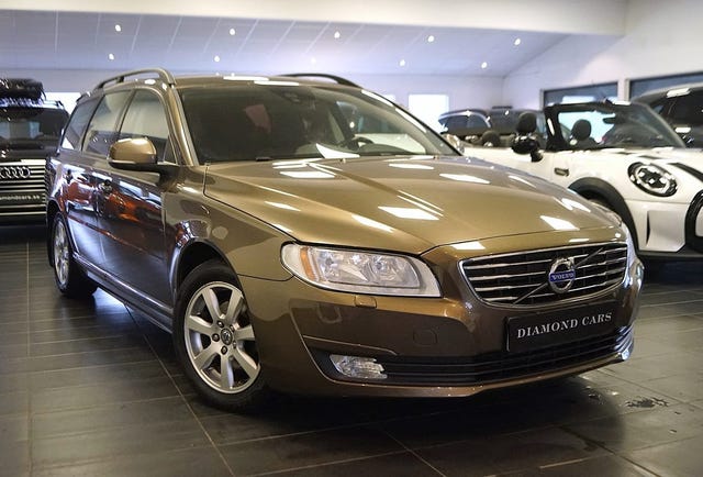 Volvo V70 2015