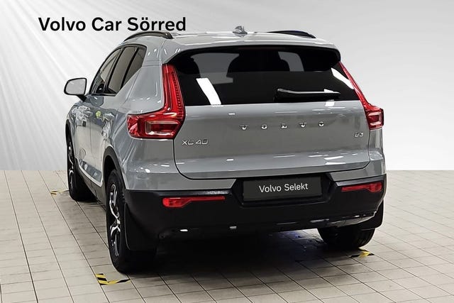 Volvo XC40 2025 – bild 4