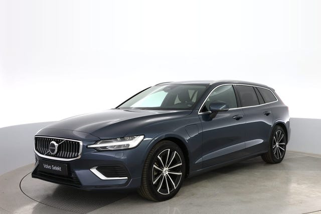 Volvo V60 2025