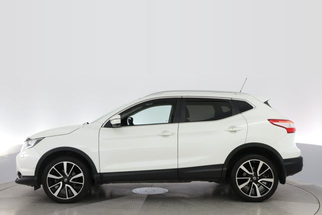 Nissan Qashqai 2016 – bild 2