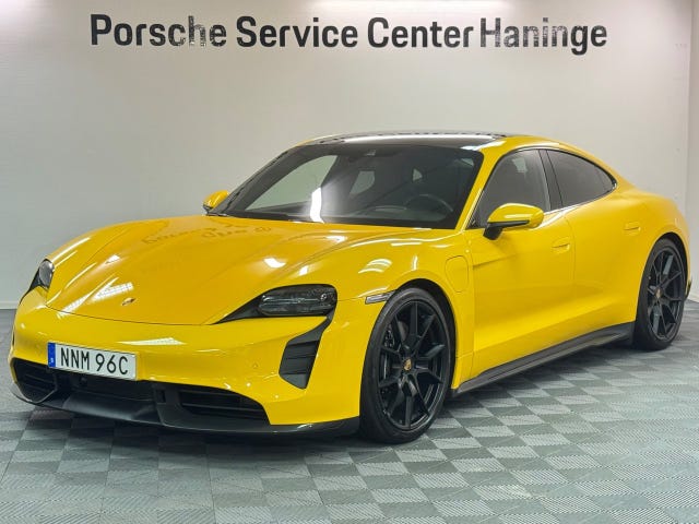 Porsche Taycan GTS 2024