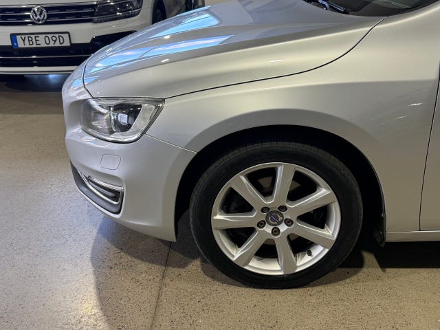 Volvo V60 2017 – bild 3