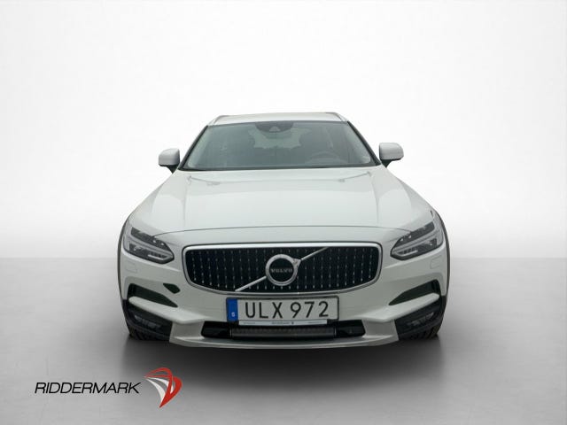 Volvo V90 Cross Country 2018 – bild 2