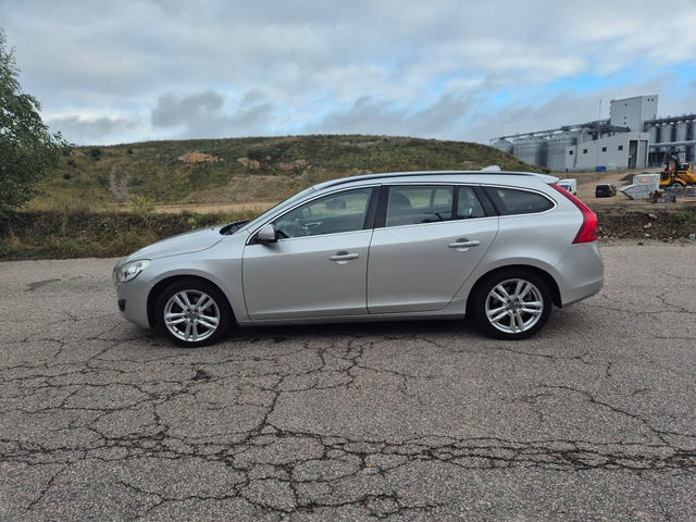 Volvo V60 2013 – bild 2