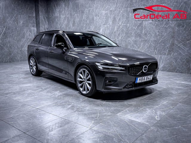 Volvo V60 2023