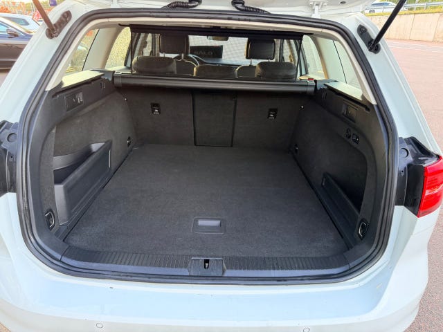 Volkswagen Passat 2015 – bild 4