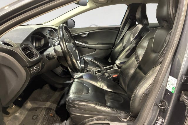 Volvo V40 2013 – bild 3