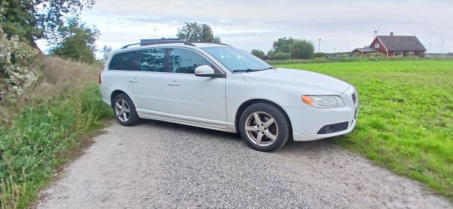 Volvo V70 2011