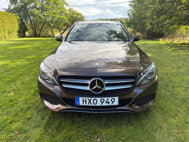 Mercedes-Benz C220 2016 – bild 2