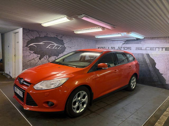 Ford Focus 2011 – bild 3