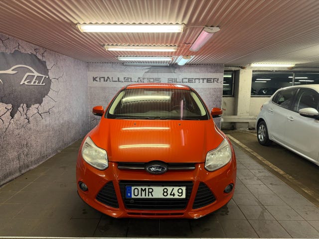 Ford Focus 2011 – bild 2
