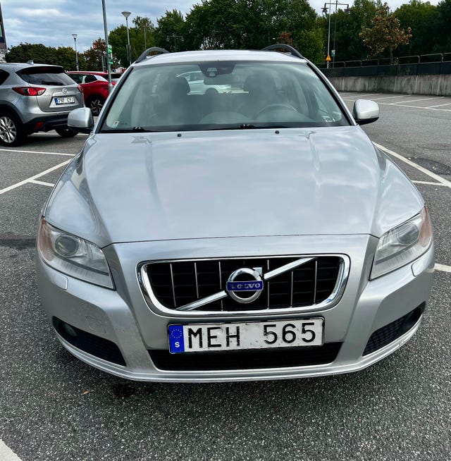 Volvo V70 2012 – bild 2