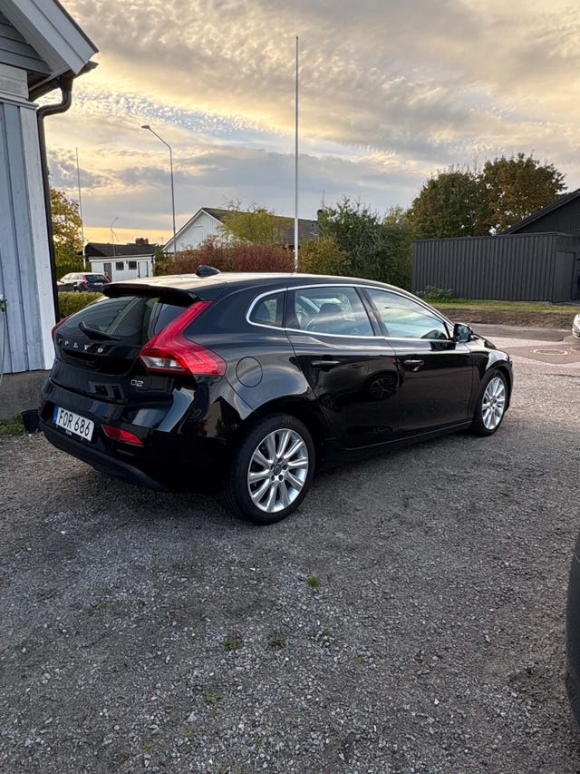 Volvo V40 2015 – bild 3