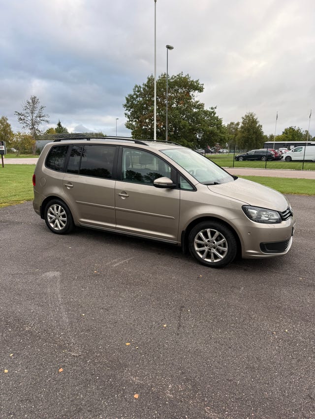 Volkswagen Touran 2015