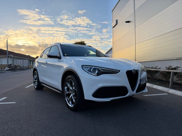 Alfa Romeo Stelvio 2019