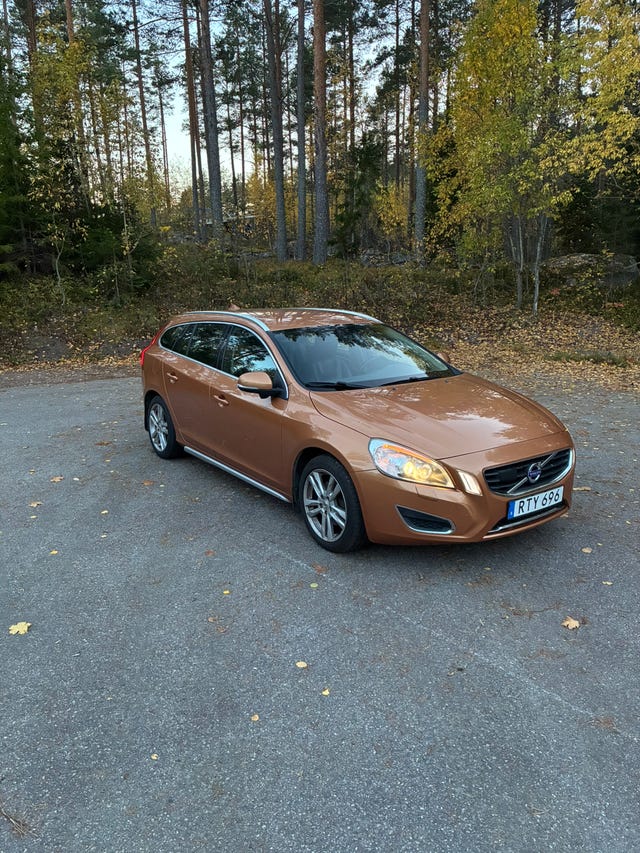 Volvo V60 2011