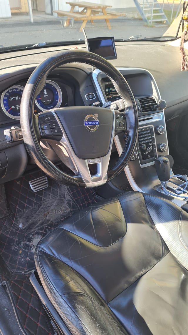 Volvo XC60 2011 – bild 2