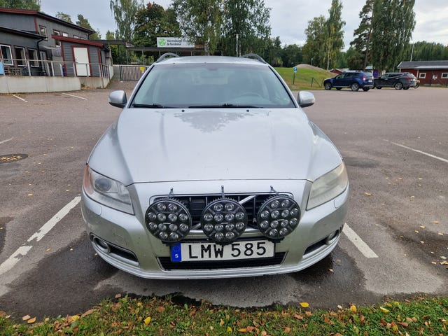 Volvo V70 2010 – bild 4