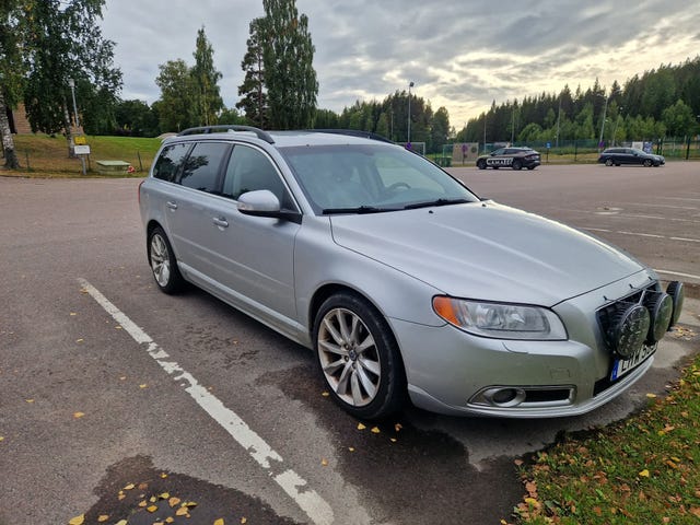 Volvo V70 2010 – bild 2