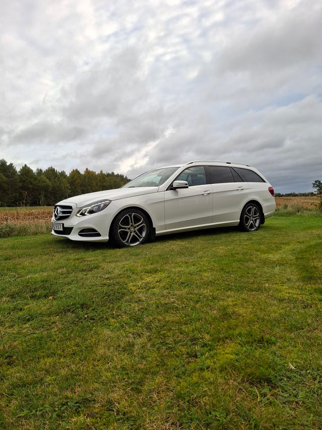Mercedes-Benz E220 2014