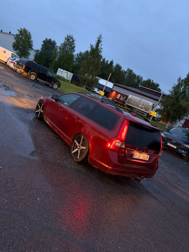 Volvo V70 2011 – bild 2