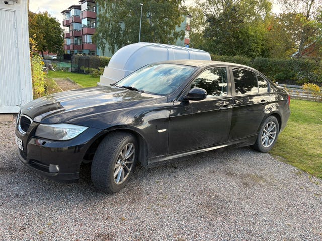 BMW 318d 2012 – bild 4