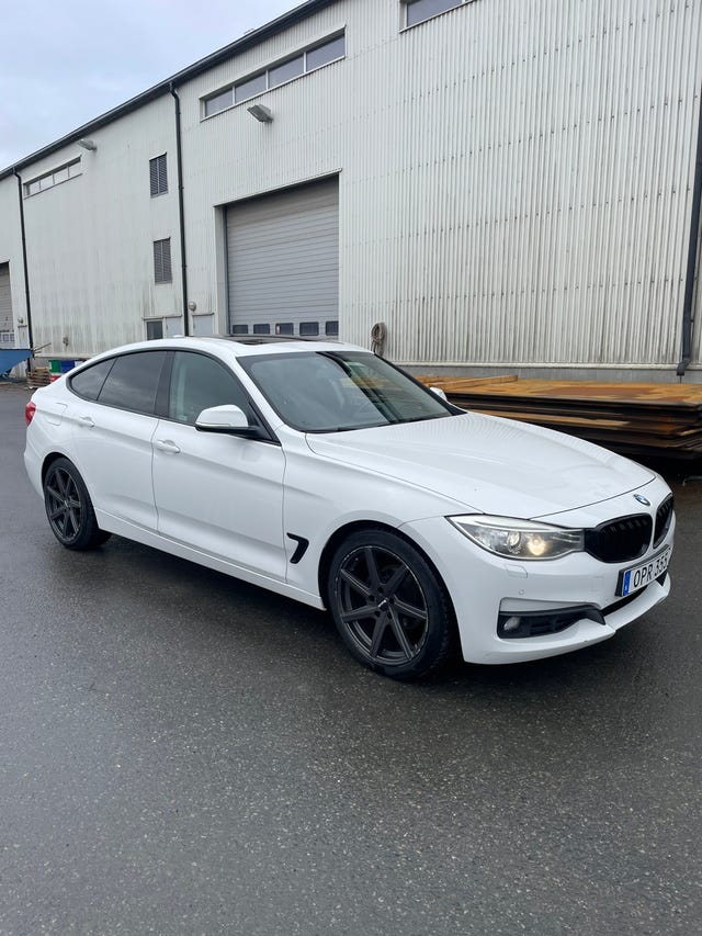 BMW 318d 2014 – bild 3