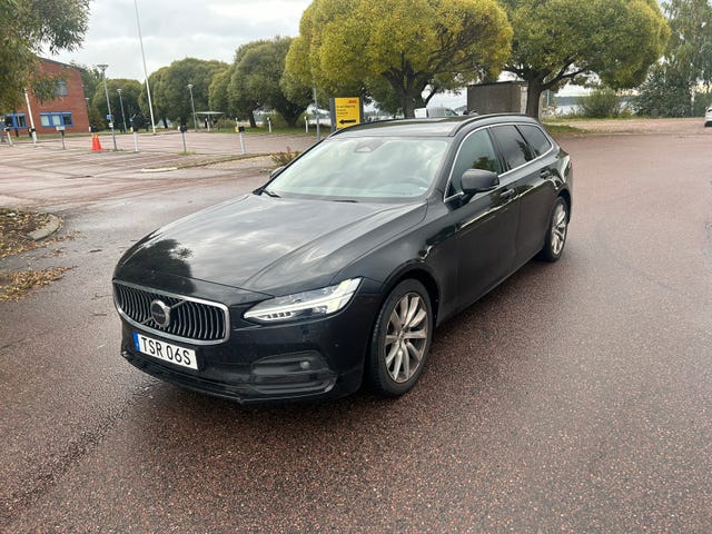 Volvo V90 2022