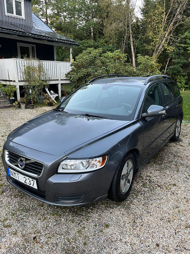 Volvo V50 2011