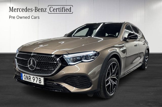 Mercedes-Benz E300 de 2025