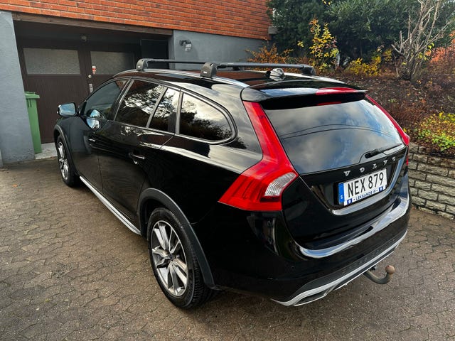 Volvo V60 Cross Country 2016 – bild 2