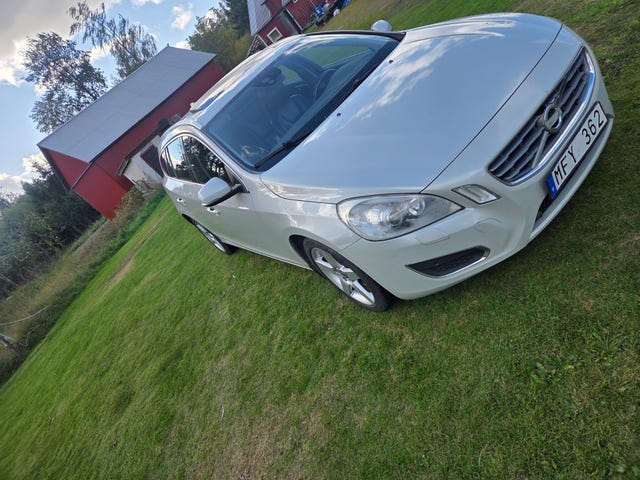 Volvo V60 2012