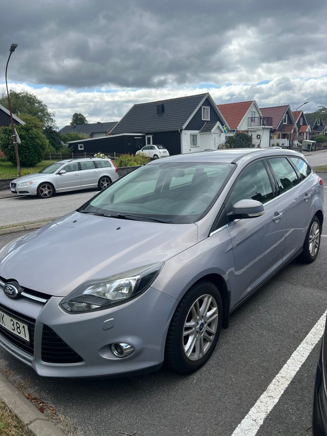 Ford Focus 2013 – bild 2