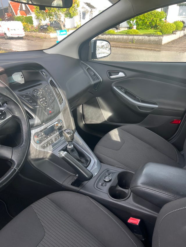 Ford Focus 2013 – bild 4