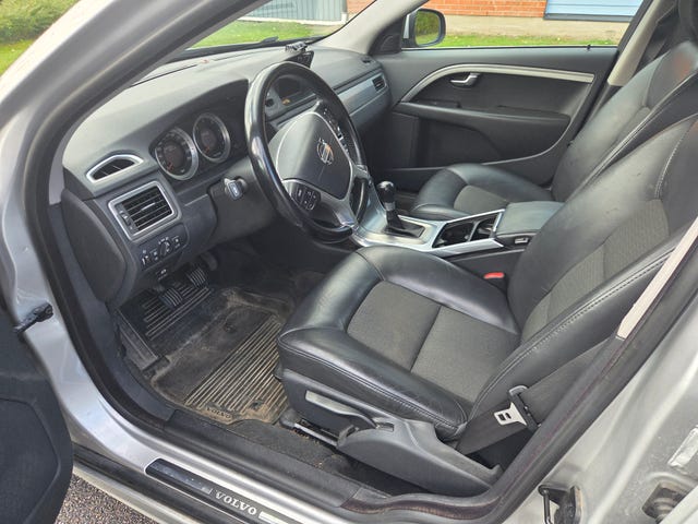Volvo V70 2012 – bild 3