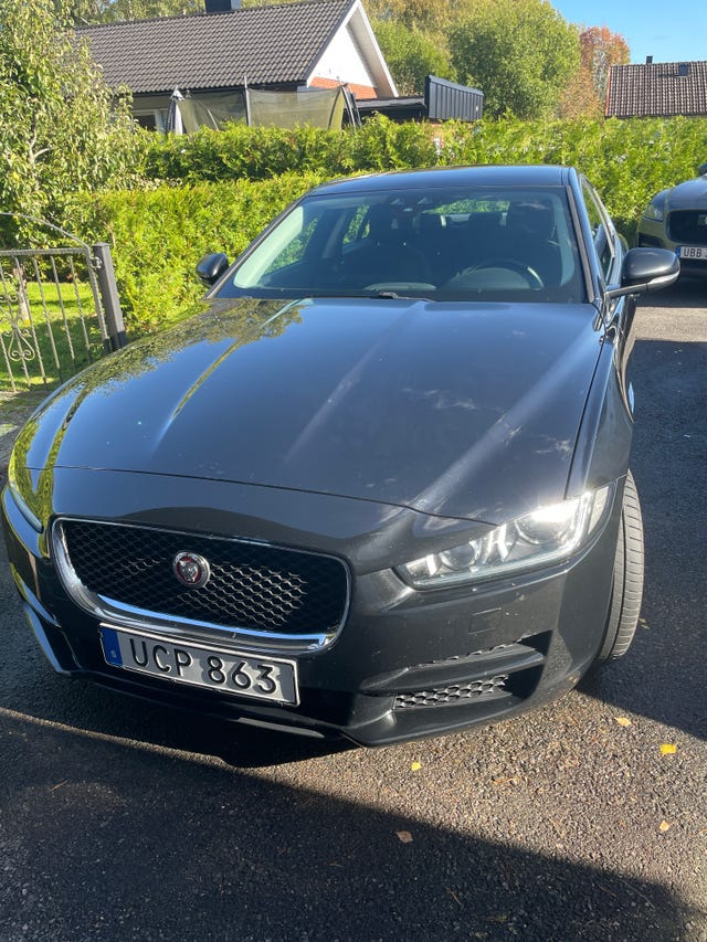 Jaguar XE 2016