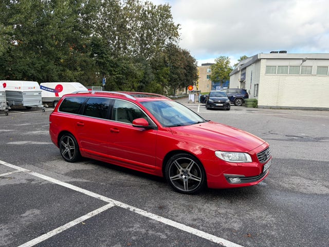 Volvo V70 2016