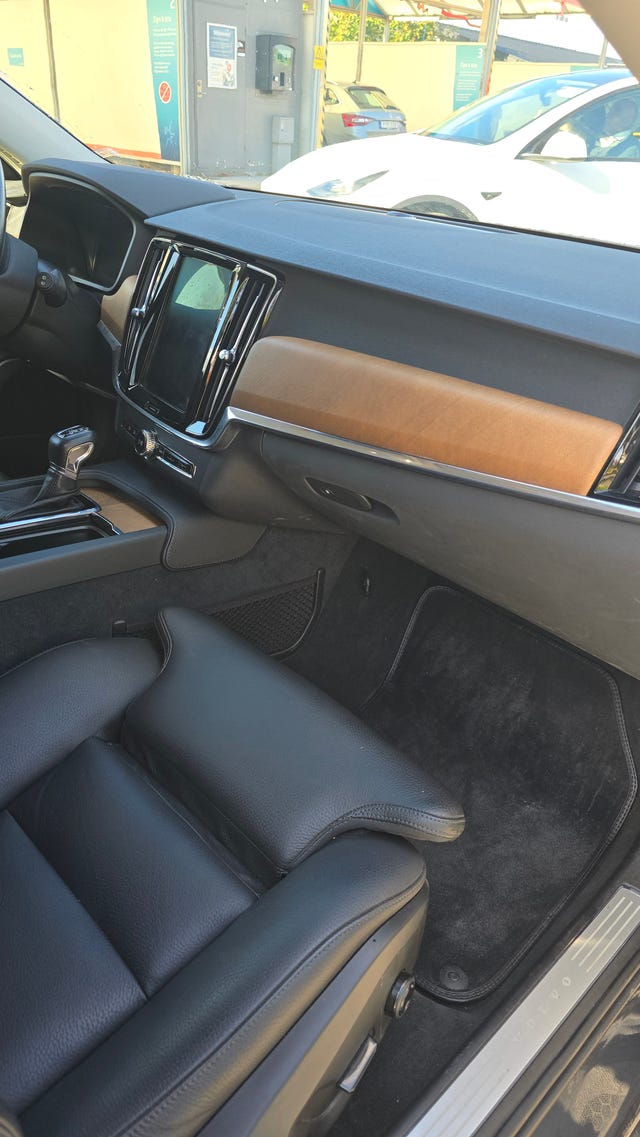 Volvo V90 2018 – bild 2