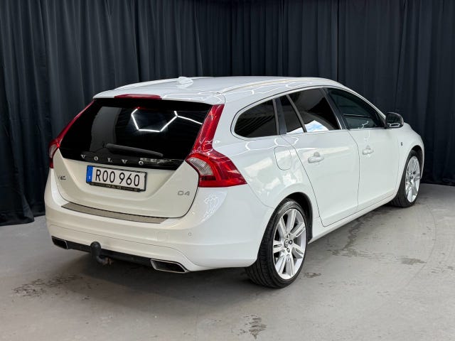 Volvo V60 2015 – bild 4