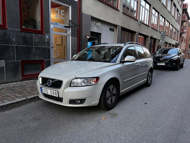 Volvo V50 2011