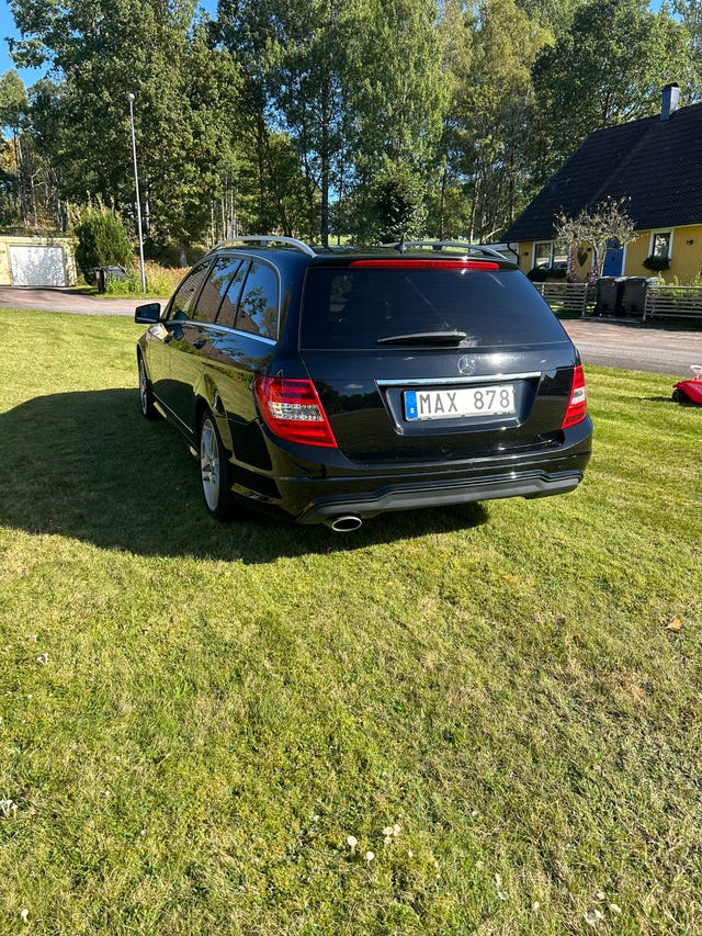 Mercedes-Benz C220 2012 – bild 4