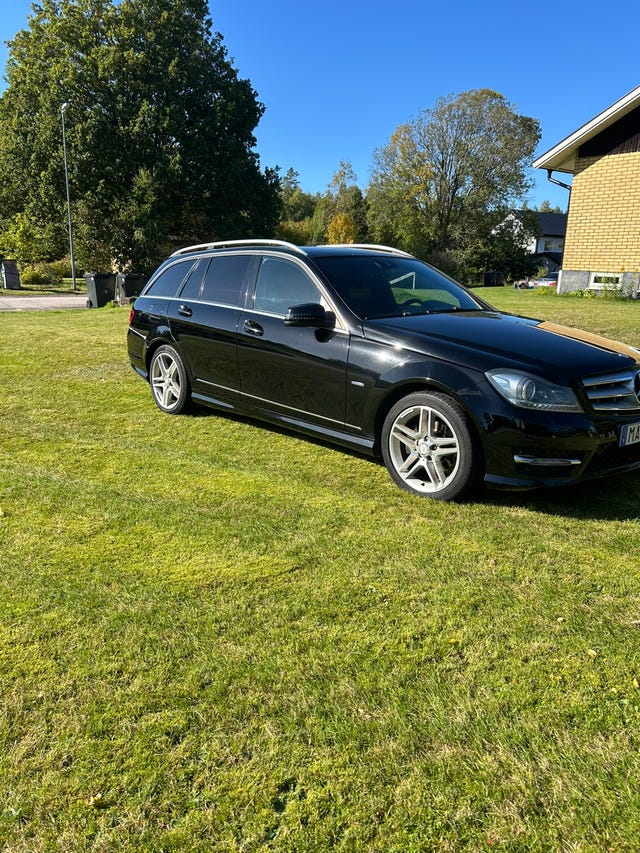 Mercedes-Benz C220 2012 – bild 3