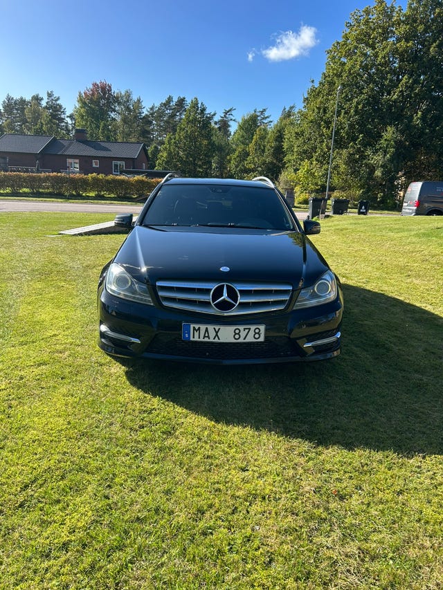 Mercedes-Benz C220 2012 – bild 2