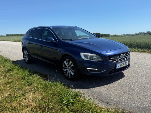 Volvo V60 2016
