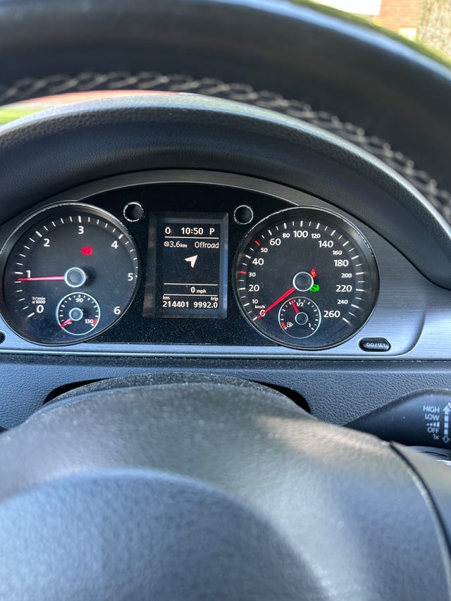 Volkswagen Passat 2014 – bild 3