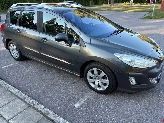Peugeot 308 SW 2010